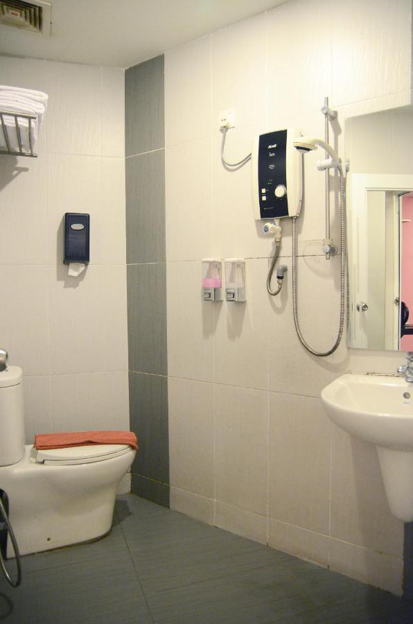 Newland Hotel 2*
